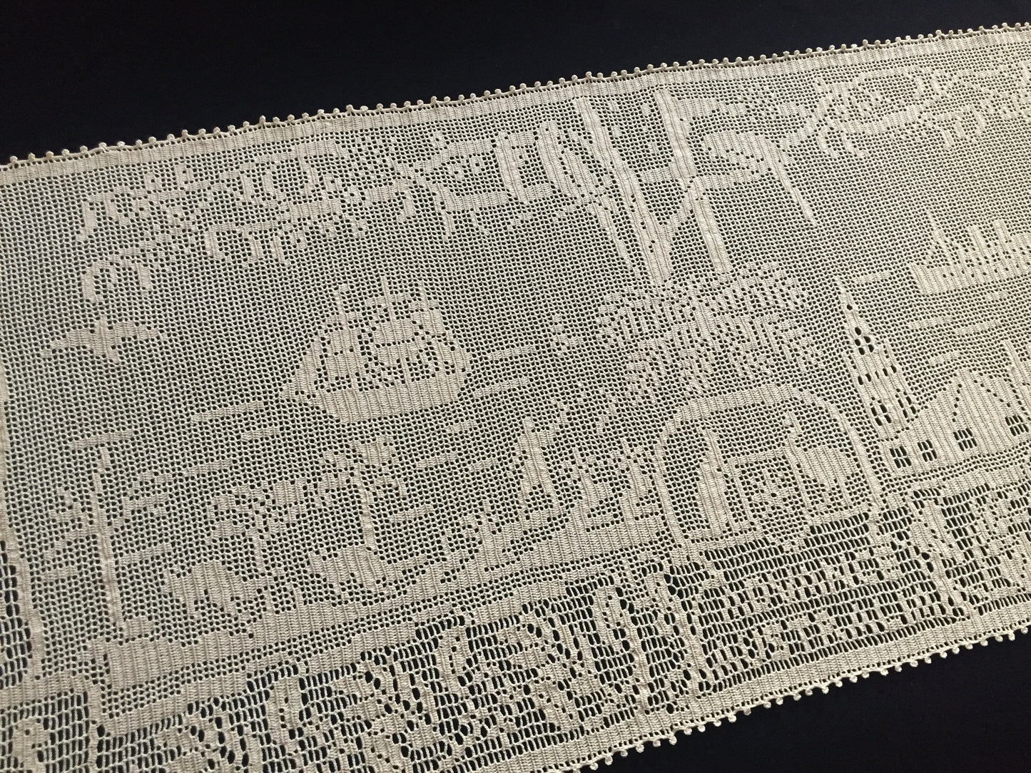 Mary Card Designed 1934 Australian Souvenir of the Centenary Table Runner/Sideboard Cloth