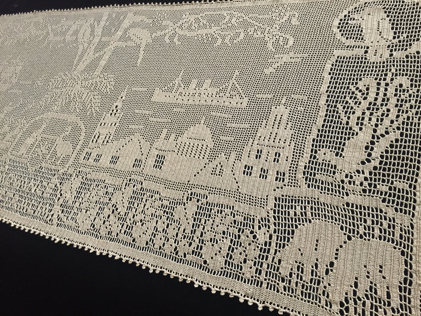 Mary Card Designed 1934 Australian Souvenir of the Centenary Table Runner/Sideboard Cloth