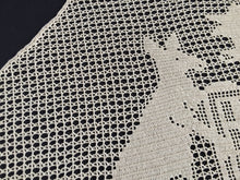 Load image into Gallery viewer, Rare 1910s Mary Card Filet Crochet Lace Panel: Australian Coat of Arms