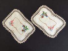 Load image into Gallery viewer, Australian Vintage Hand Embroidered Linen Doily Pair