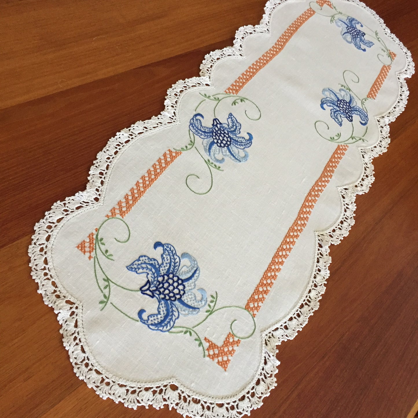 Australian Vintage Hand Embroidered Table Runner | Blue Floral Design
