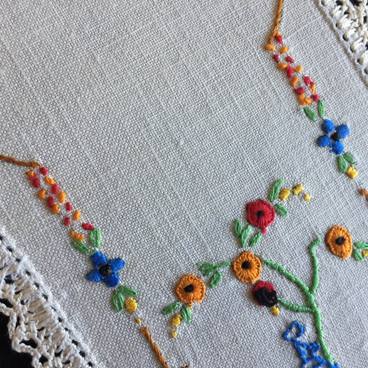 Australian Vintage Hand Embroidered Sandwich Doily | Crinoline Lady Pattern