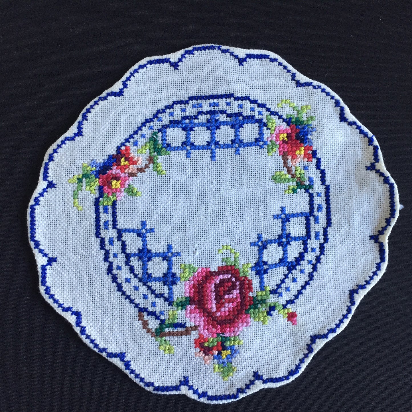 Vintage Counted Cross Stitch Hand Embroidered 3 Piece Floral Duchess Set
