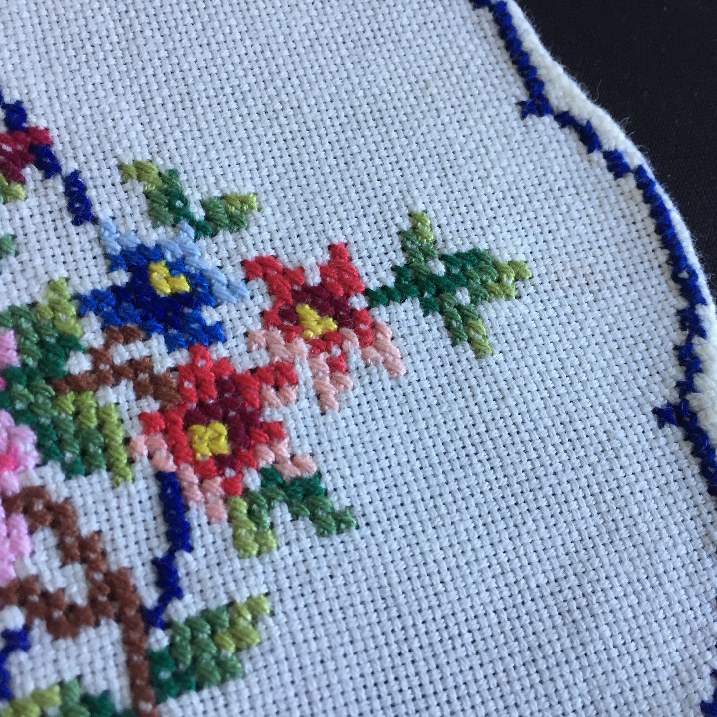 Vintage Counted Cross Stitch Hand Embroidered 3 Piece Floral Duchess Set