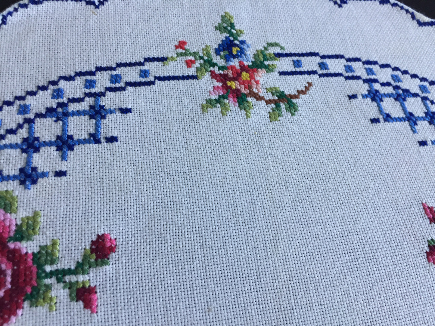 Vintage Counted Cross Stitch Hand Embroidered 3 Piece Floral Duchess Set