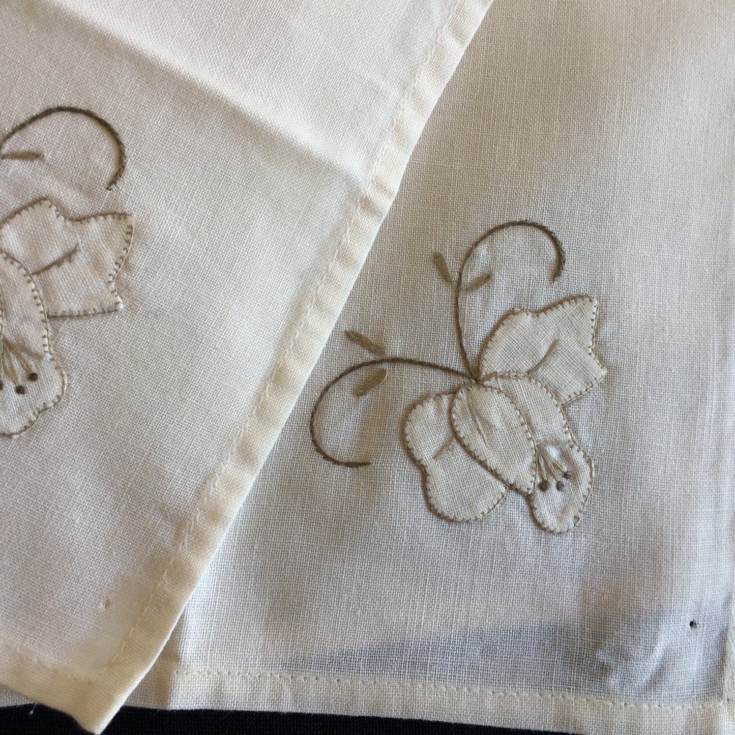 A Vintage Set of 4 Hand Embroidered Floral Beige Reusable Napkins