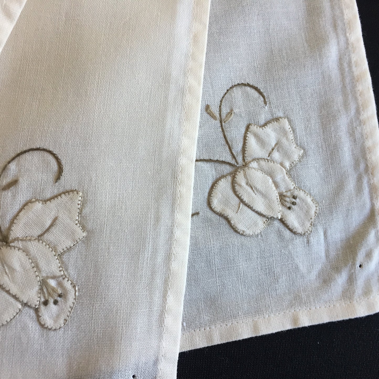 A Vintage Set of 4 Hand Embroidered Floral Beige Reusable Napkins