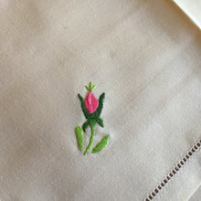 Load image into Gallery viewer, A Vintage Set of 8 Hand Embroidered Floral Beige Linen Reusable Napkins