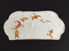 Load image into Gallery viewer, Australian Vintage Large Hand Embroidered Linen Doily