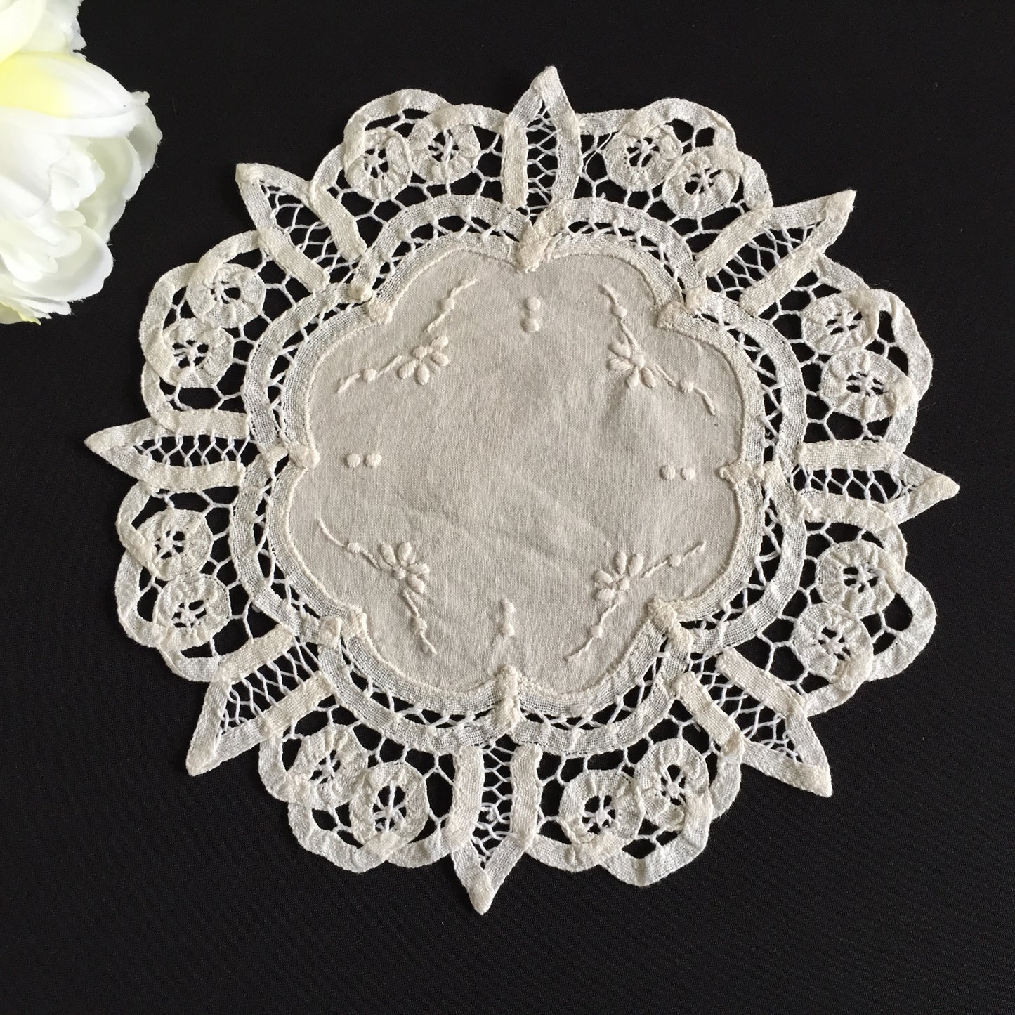 Handmade Embroidered Vintage Beige Cotton 10" Battenburg Lace Doily
