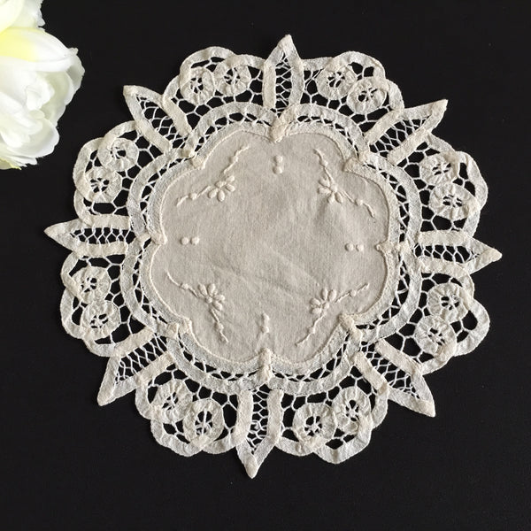 Handmade Embroidered Vintage Beige Cotton 10" Battenburg Lace Doily