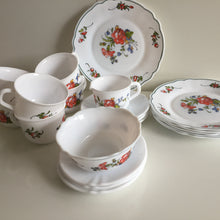 Load image into Gallery viewer, Vintage Arcopal France Tea Set "Ronsard / Provincial Floral" 20 pcs for 6 People