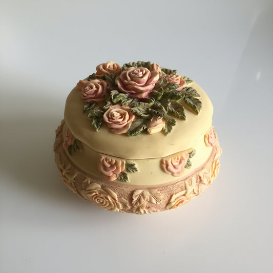 Vintage Madiggan Canterbury Rose “Hand Cast” Ceramic Ring Box