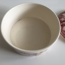 Load image into Gallery viewer, Spode Archive Collection Cranberry Vintage Bone China Jewellery / Ring Box with Lid