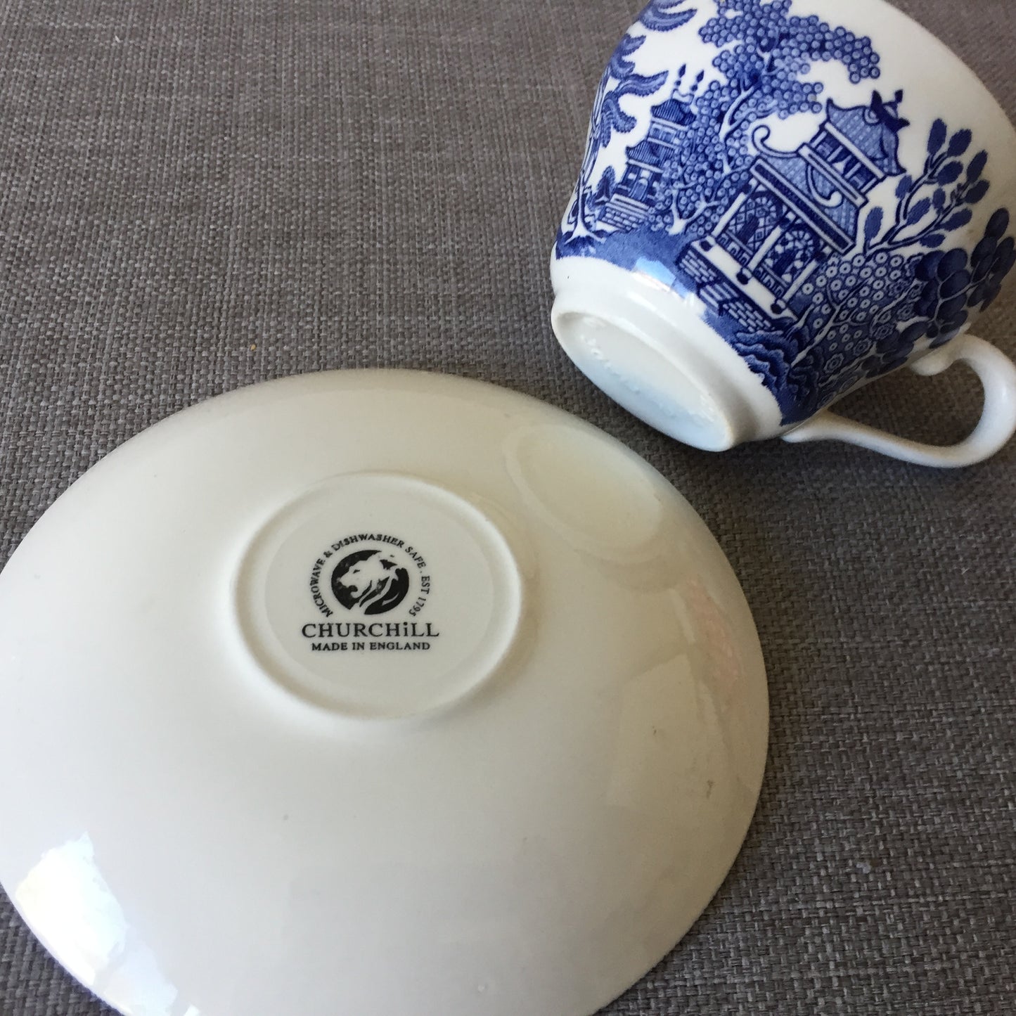 Churchill Oriental Blue Willow Ceramic Teacup & Saucer Made in England