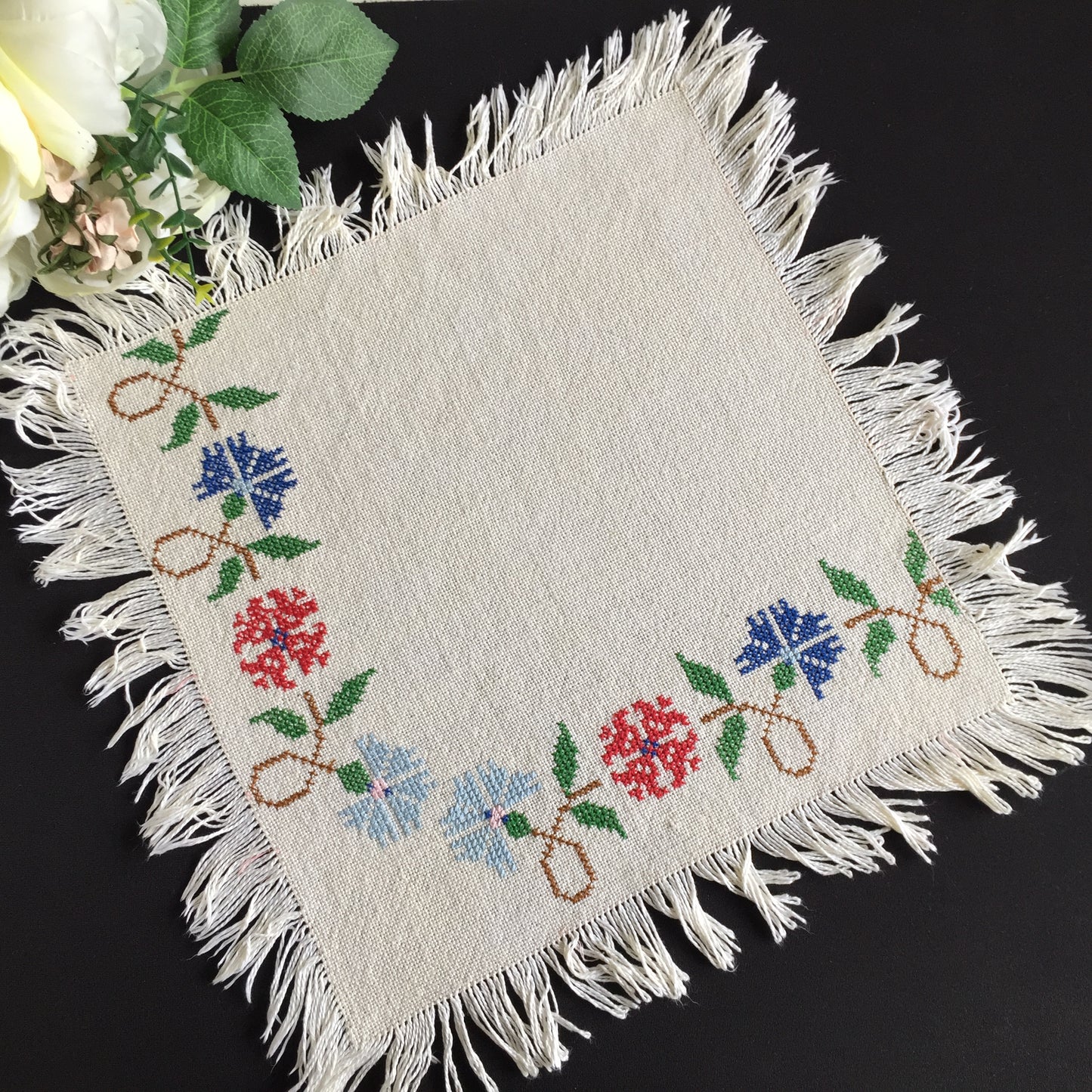 Vintage Counted Cross Stitch Embroidered Fringed Table Centre Doily