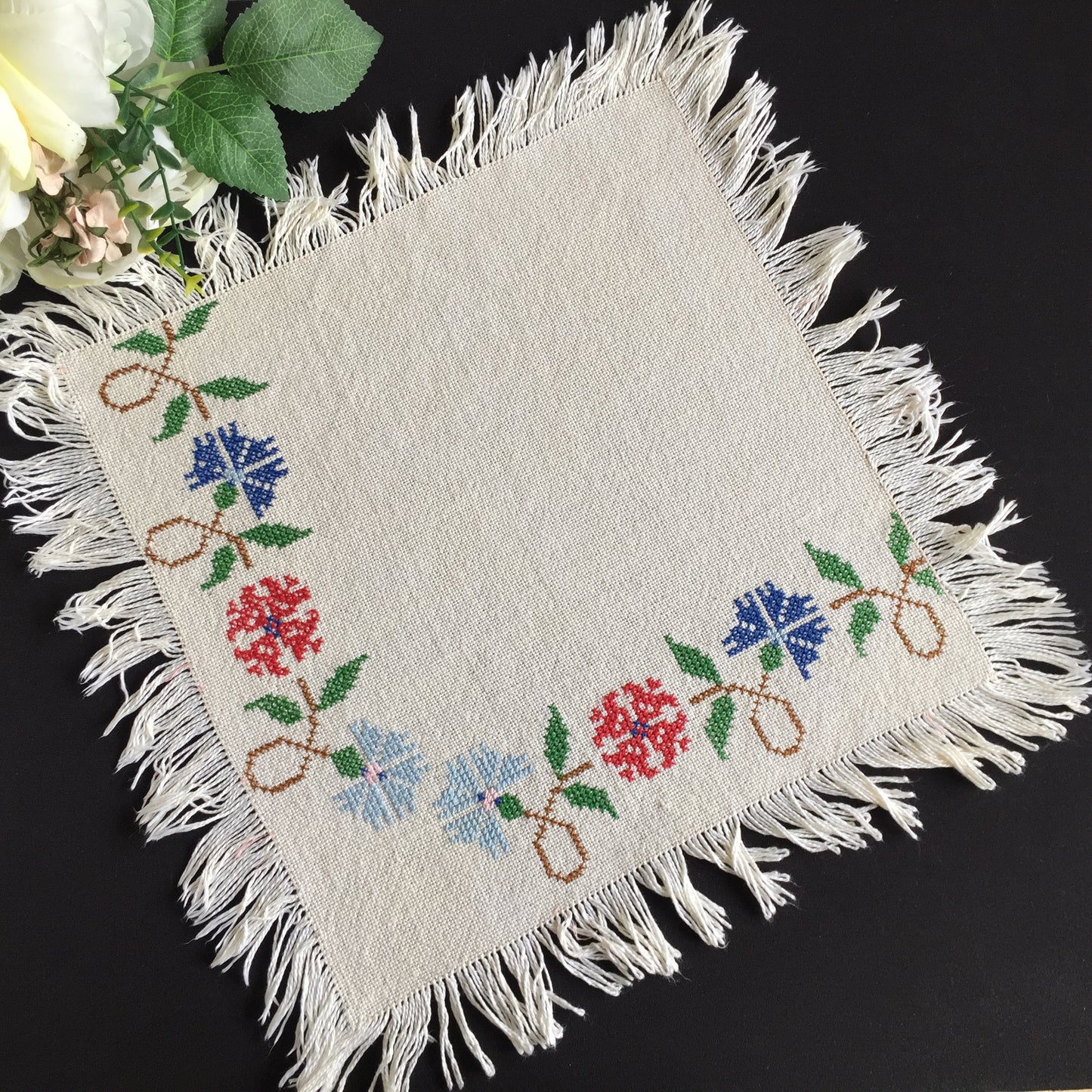 Vintage Counted Cross Stitch Embroidered Fringed Table Centre Doily