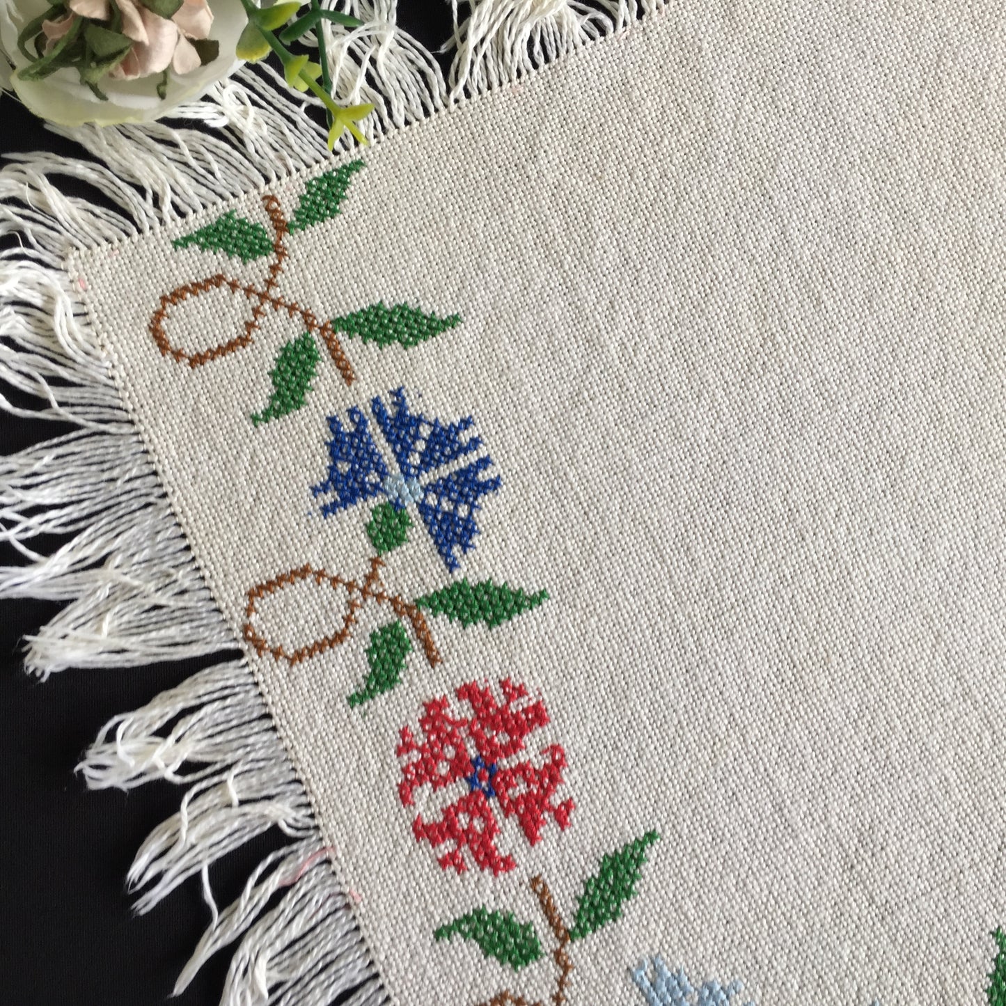 Vintage Counted Cross Stitch Embroidered Fringed Table Centre Doily