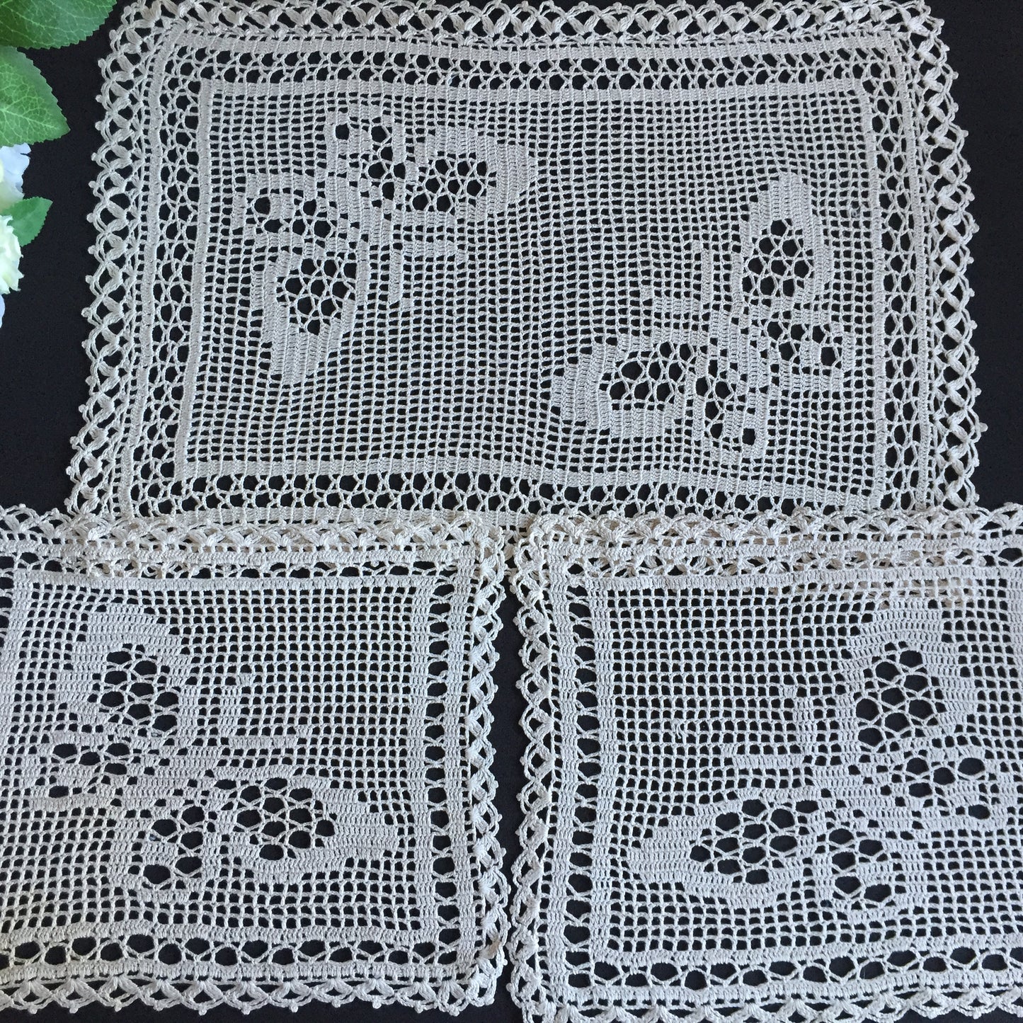 Butterfly Patterned Vintage Handmade Cotton Crochet Lace Doily Dressing Table Set