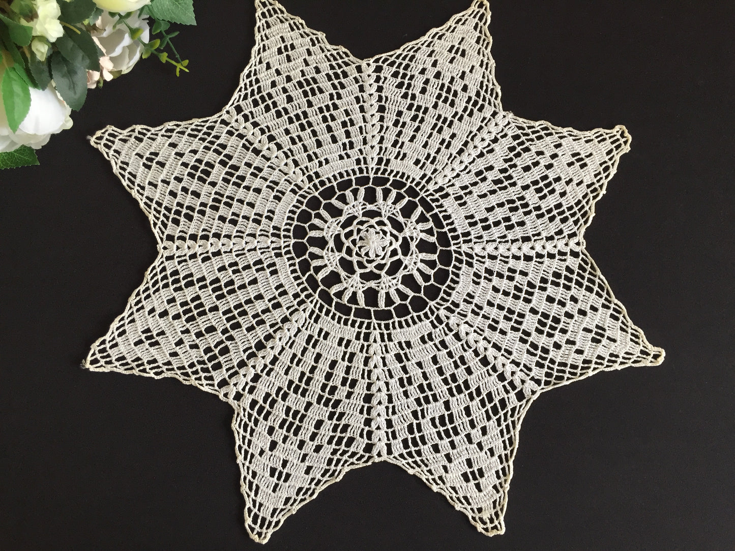 Vintage Handmade Cotton Crochet Lace Table Centrepiece Doily Star Shape