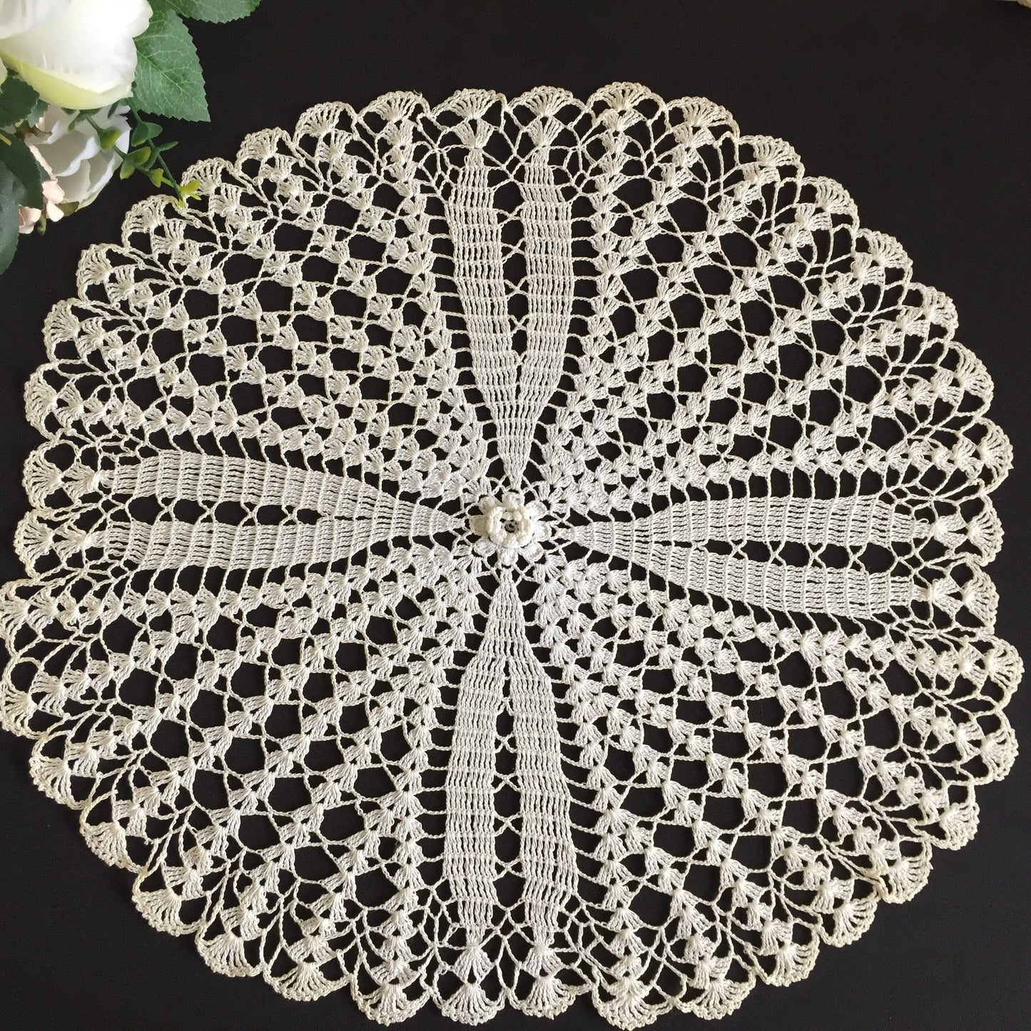 Vintage Handmade Cotton Crochet Lace Table Centrepiece Doily