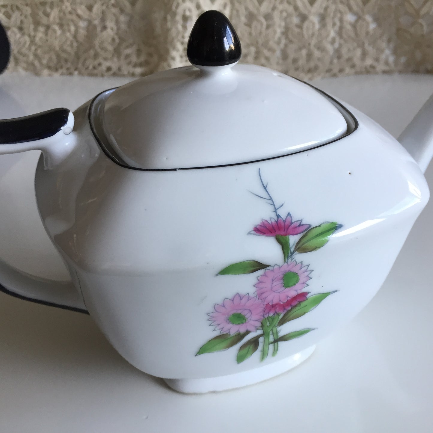 ROKKO Japanese Vintage Teapot Art Deco Floral Pattern