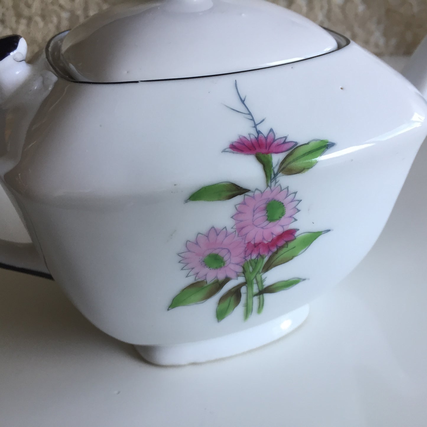 ROKKO Japanese Vintage Teapot Art Deco Floral Pattern
