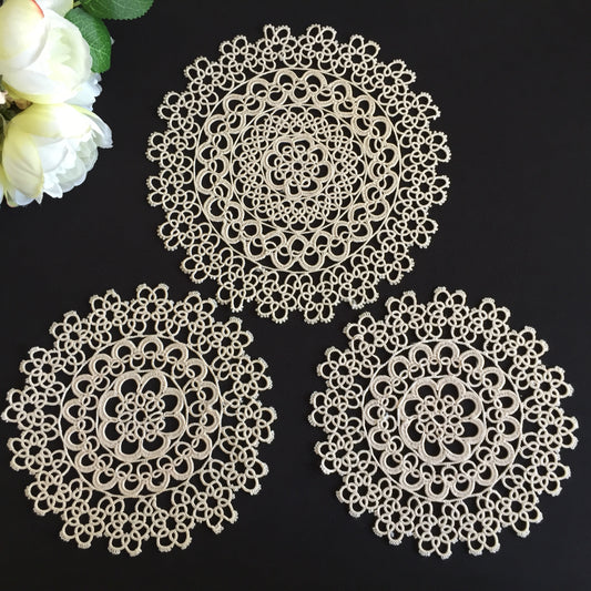 Handmade Vintage 3 Piece Tatted Ecru Cotton Lace Duchesse Dressing Table Set