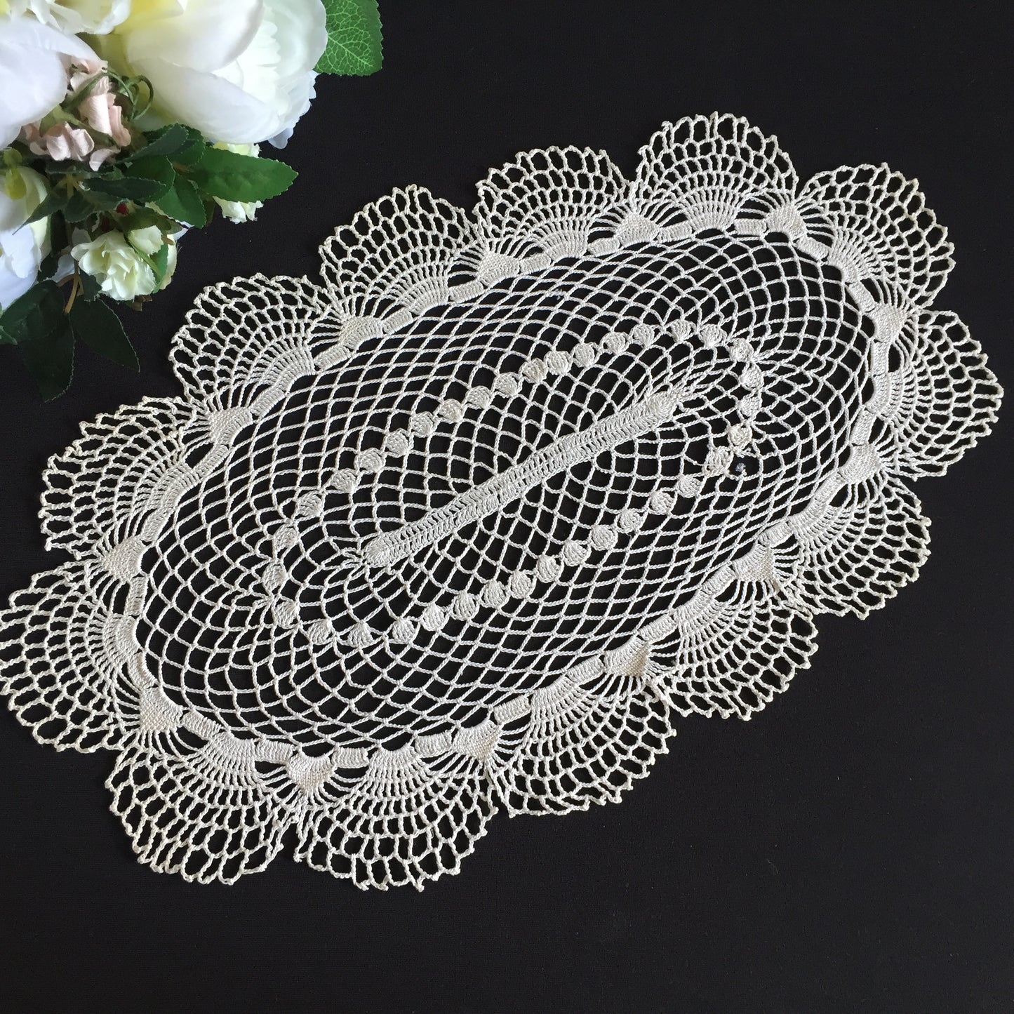 Vintage Handmade Cotton Crochet Lace Table Centrepiece Doily