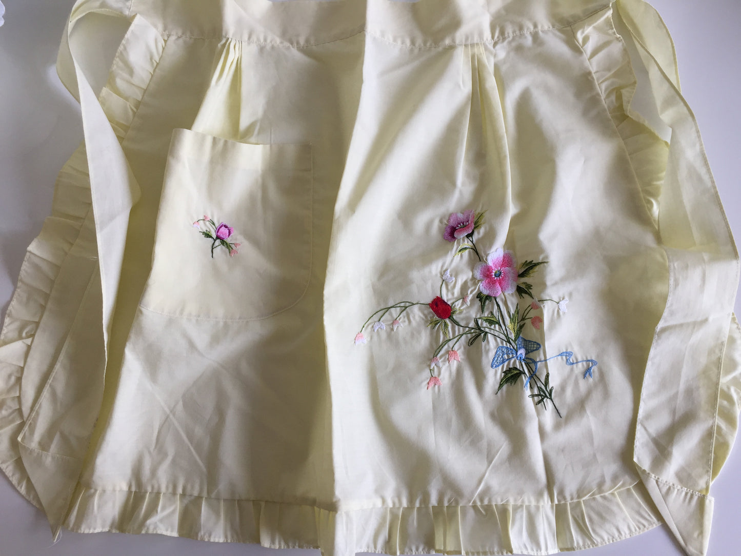 1990s Vintage Unused Embroidered Half Kitchen Apron | Yellow Cotton with Frills and a Pocket