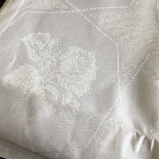 Unused 1990s Vintage White Damask Tablecloth with Rose Bouquet Pattern