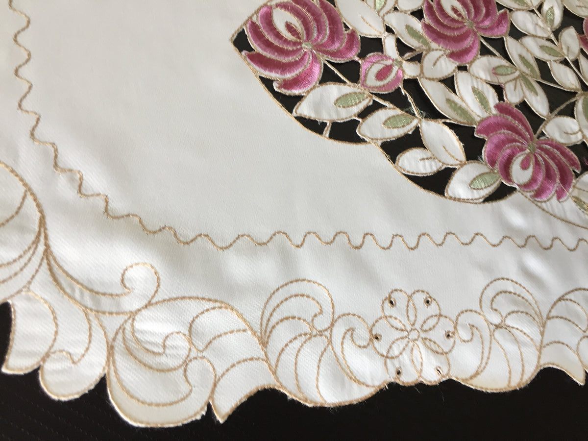 Vintage Cutwork Embroidered Polyester Silk Table Runner