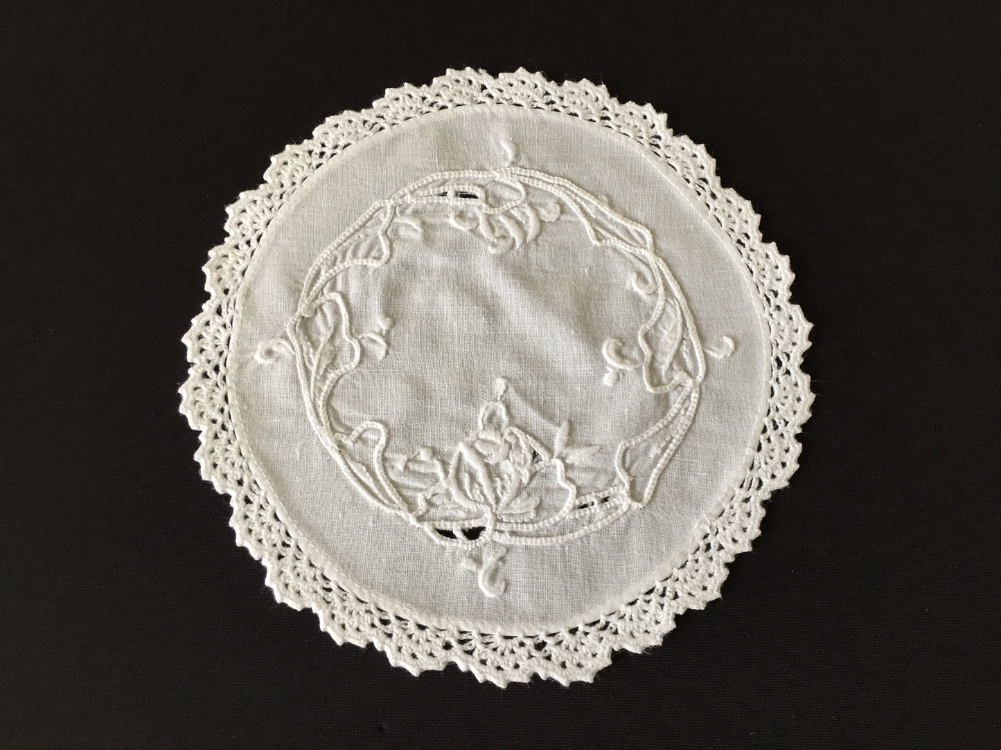 Madeira Cutwork 7" Vintage Embroidered Doily with a Crochet Lace Border
