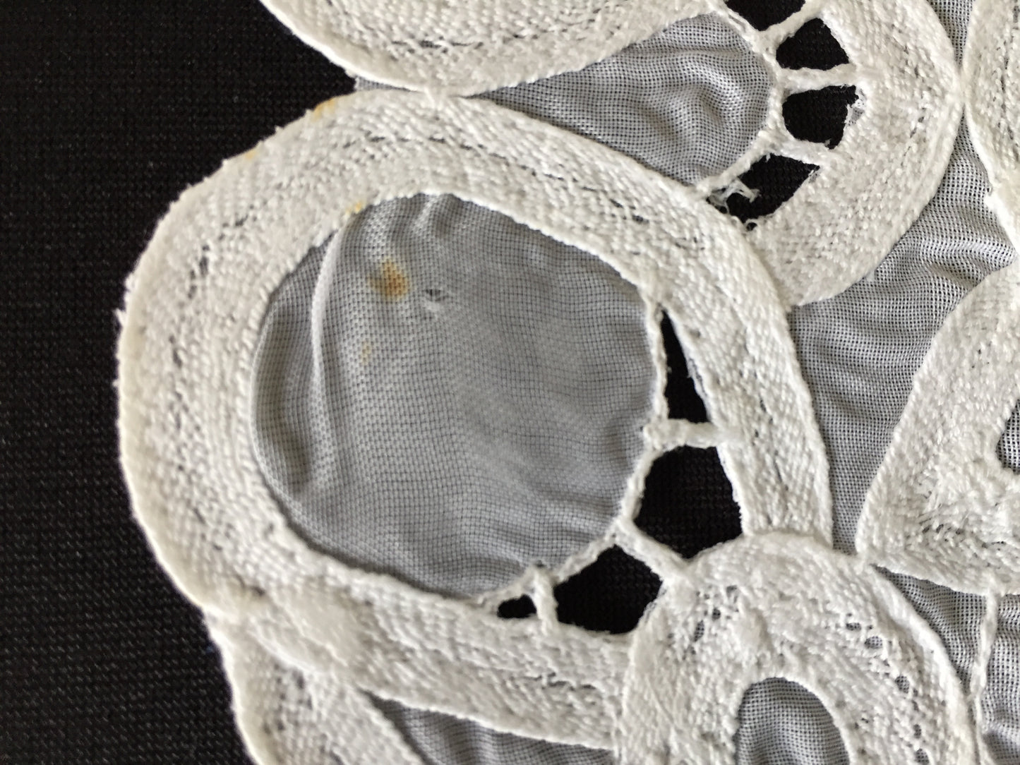 Vintage 7" White Organdy & Cotton Tape Lace Doily