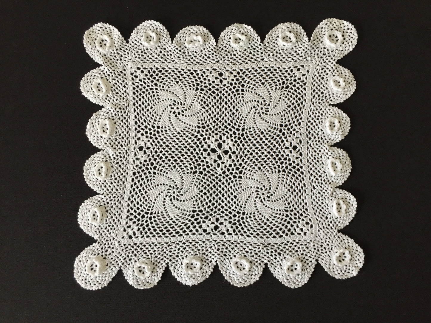 Vintage Crocheted Cotton Lace Doily 11.5" with 3D roses & Pinwheels Pattern