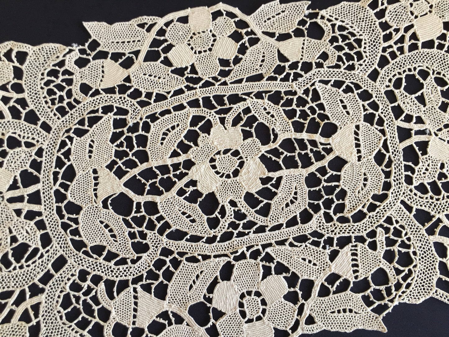 Ecru Handmade Venetian Point de Venise Burano Needle Lace Doily
