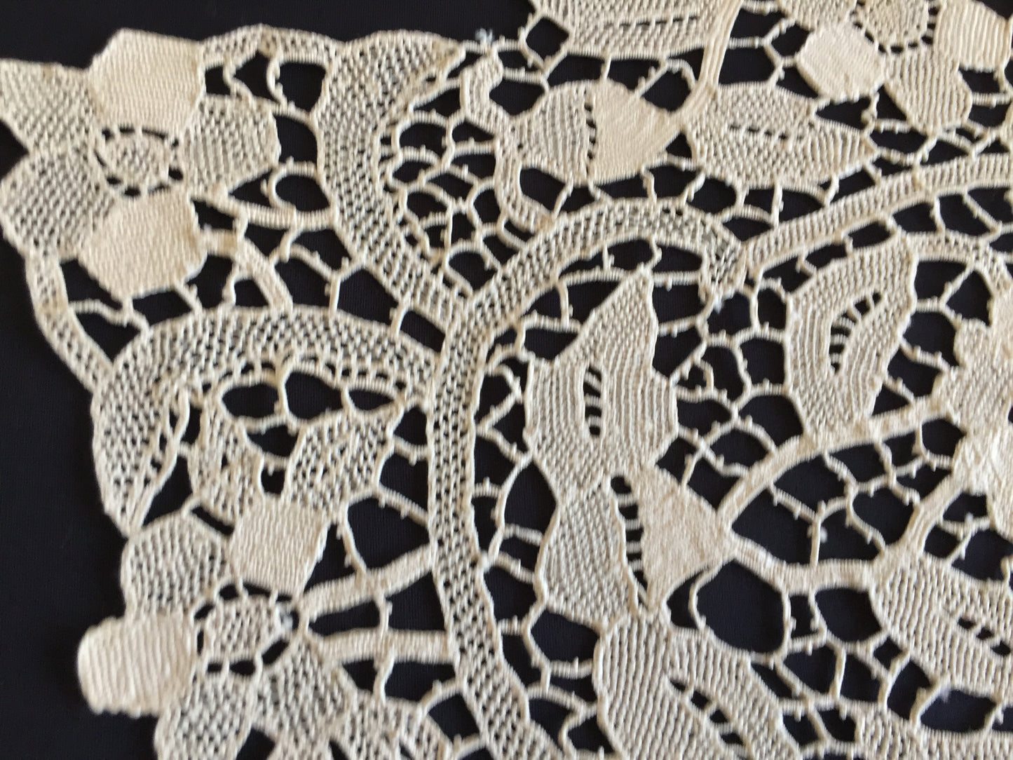 Ecru Handmade Venetian Point de Venise Burano Needle Lace Doily