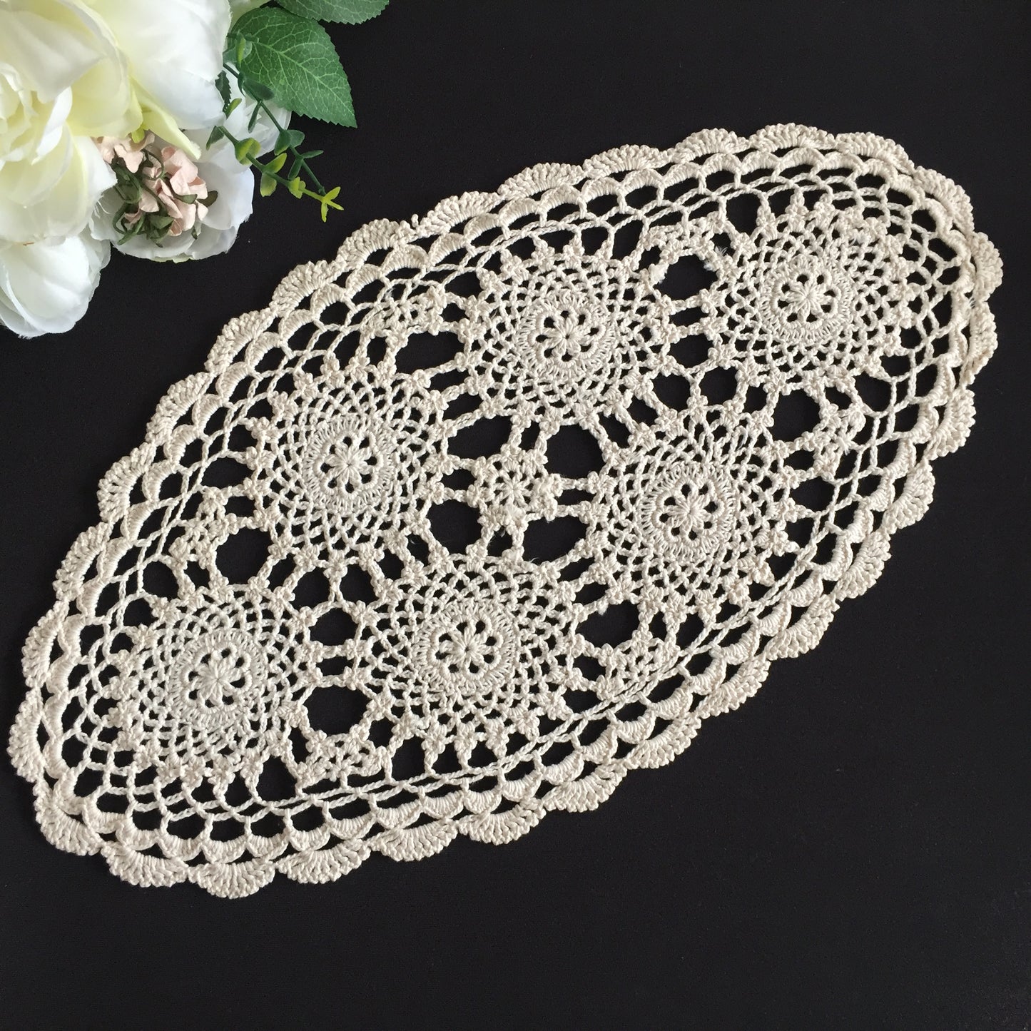 Vintage Crocheted Oval Cotton Lace Doily Placemat | Tray Cloth