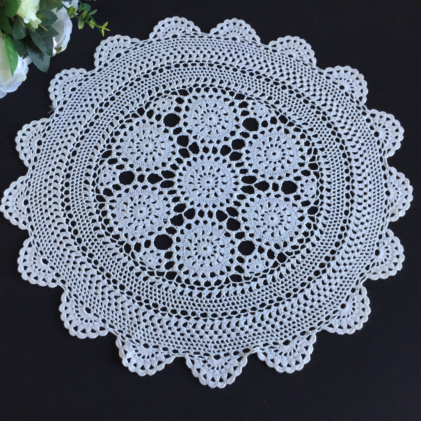 Large Round Cotton Crochet Lace Table Centre Mat | Mid-century Vintage Handmade