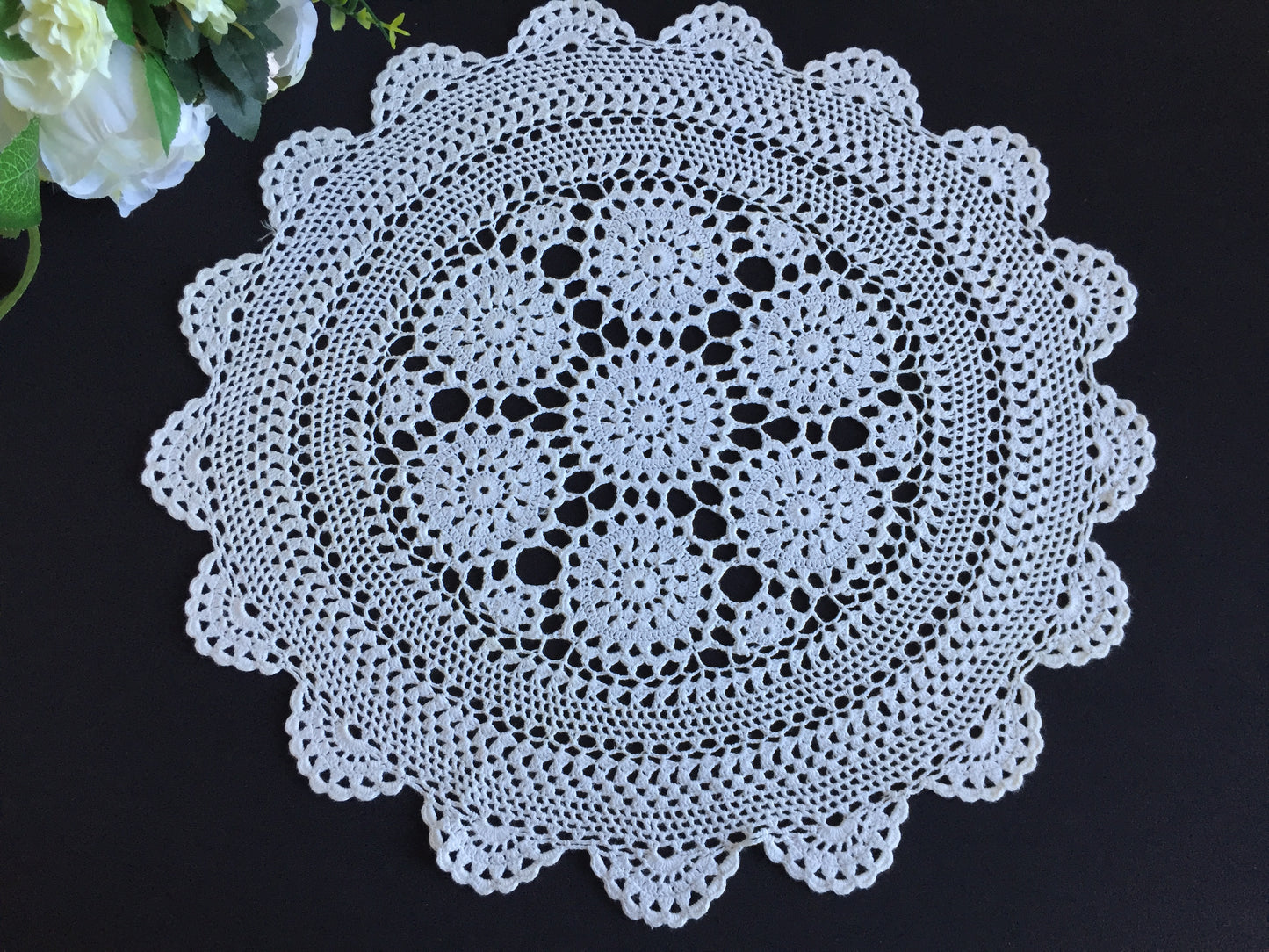 Large Round Cotton Crochet Lace Table Centre Mat | Mid-century Vintage Handmade