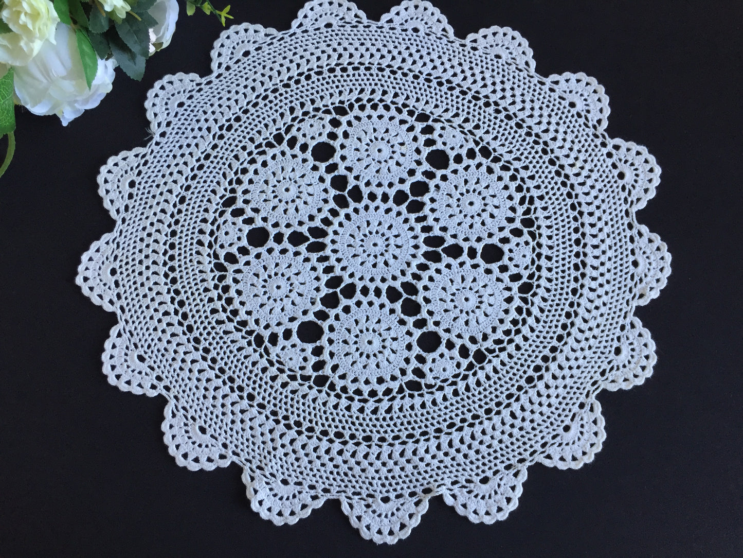 Large Round Cotton Crochet Lace Table Centre Mat | Mid-century Vintage Handmade