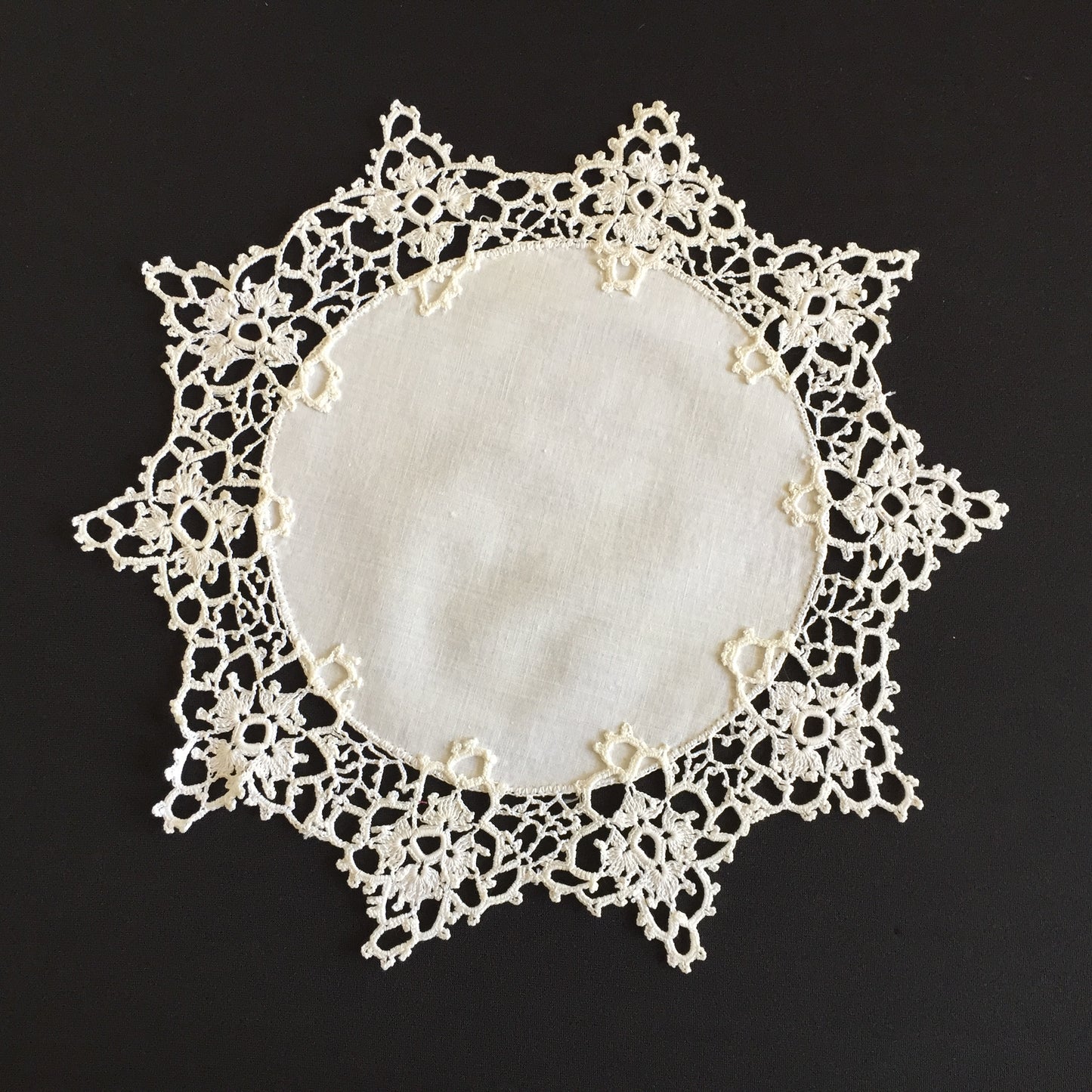 Edwardian Antique 11" White Cake Doily with Crochet Lace Border