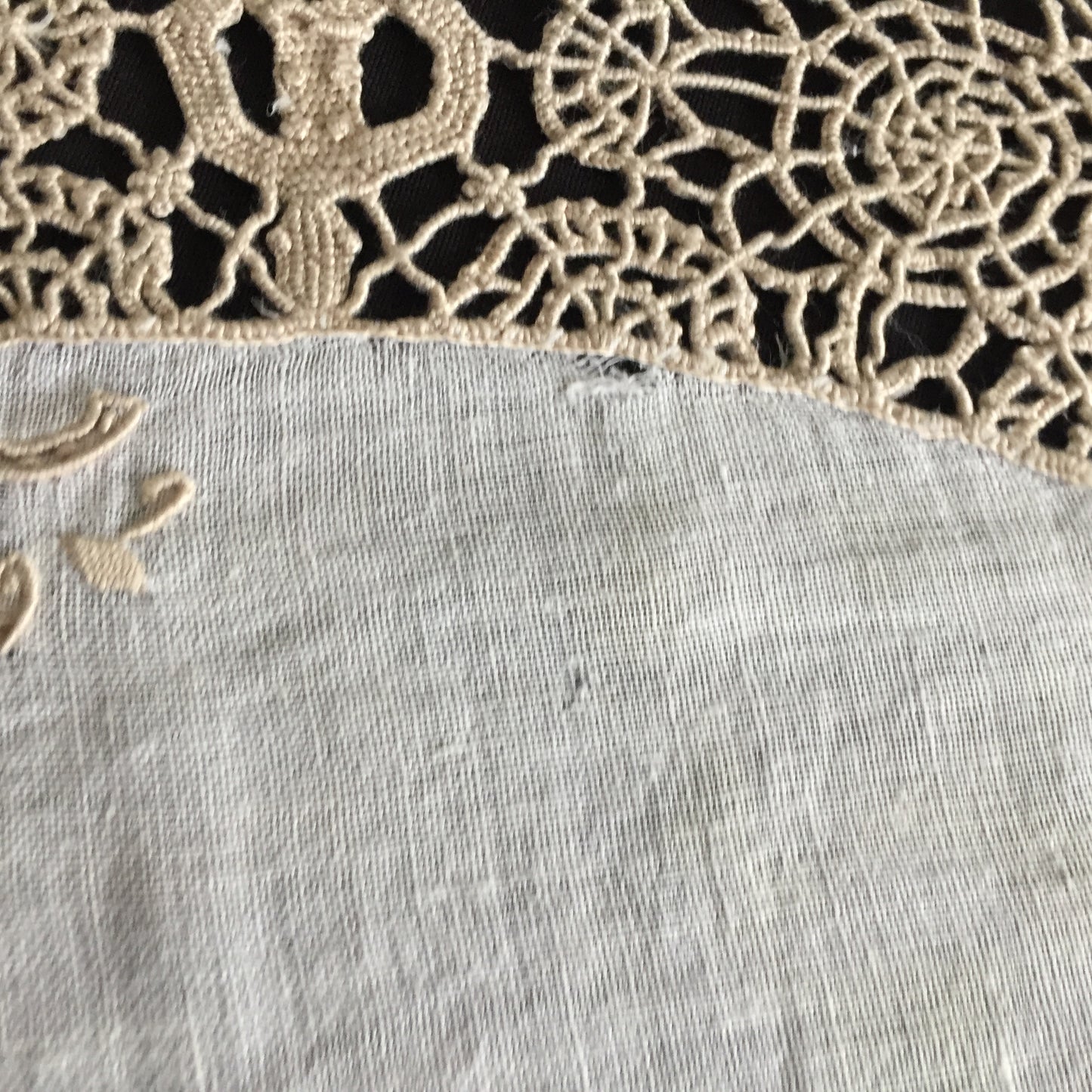 Antique Embroidered Linen Table Centre Doily with Figural Lace Edging