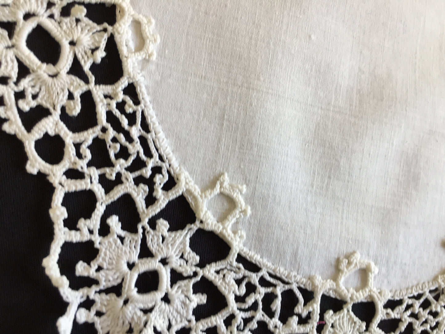 Edwardian Antique 11" White Cake Doily with Crochet Lace Border