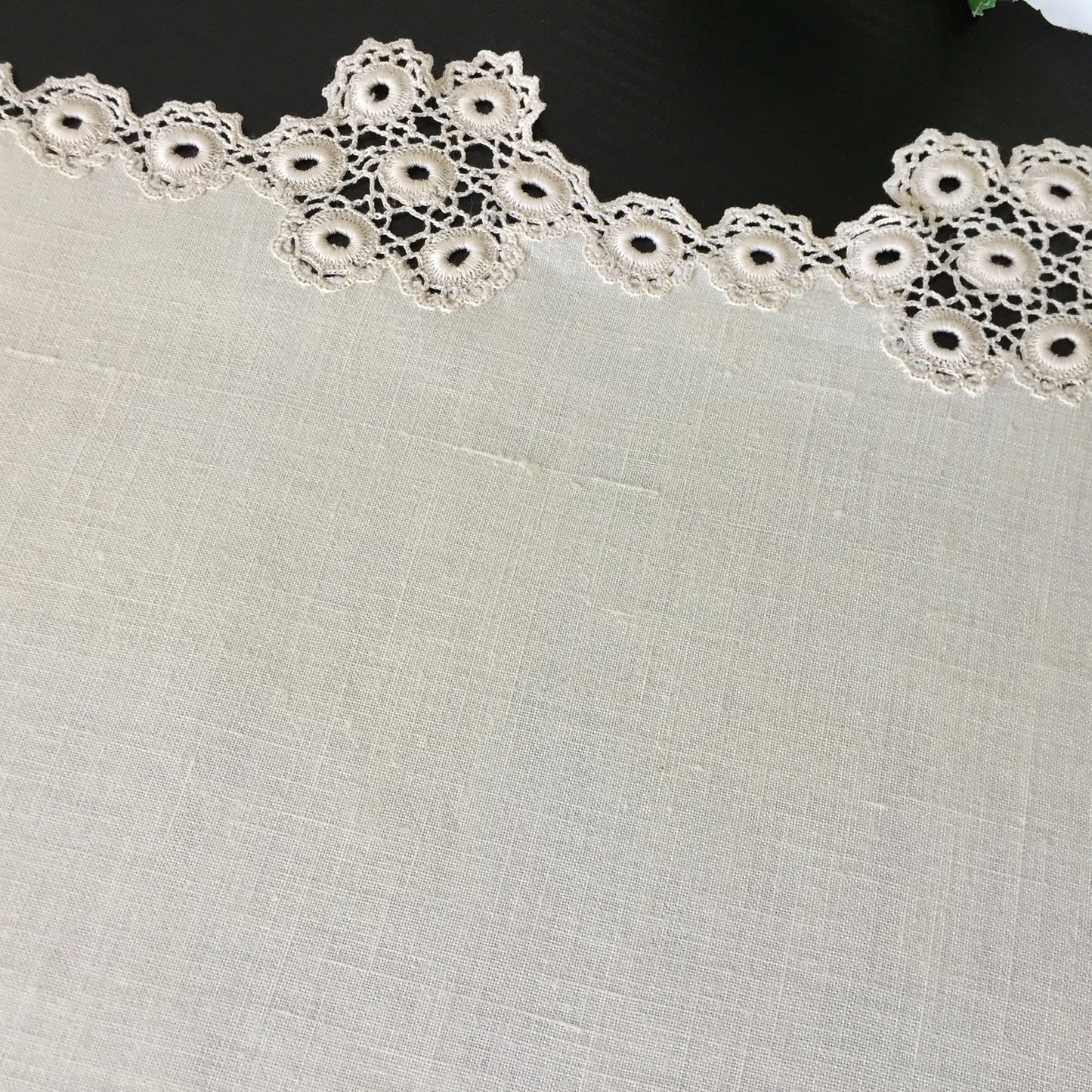 Edwardian Antique Natural Linen & Crochet Lace Table Centre Mat