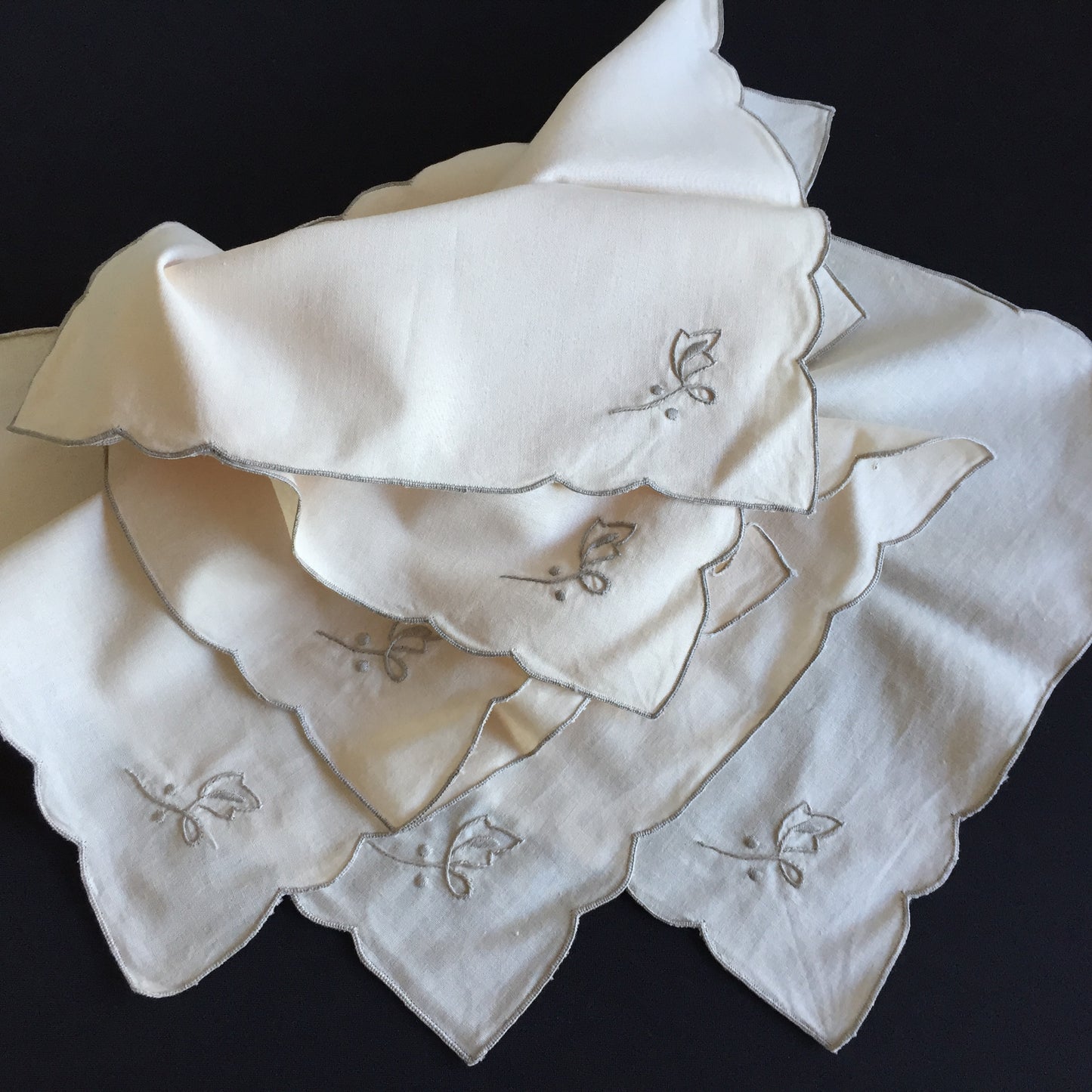 Set of 6 Hand Embroidered Unused Vintage Cloth Napkins in Natural Colours