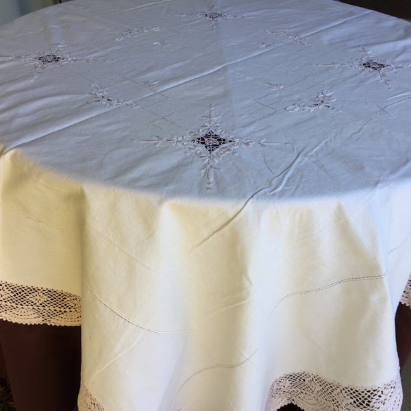 Vintage Cutwork Embroidered Beige Cotton Tablecloth with Crochet Lace Edging