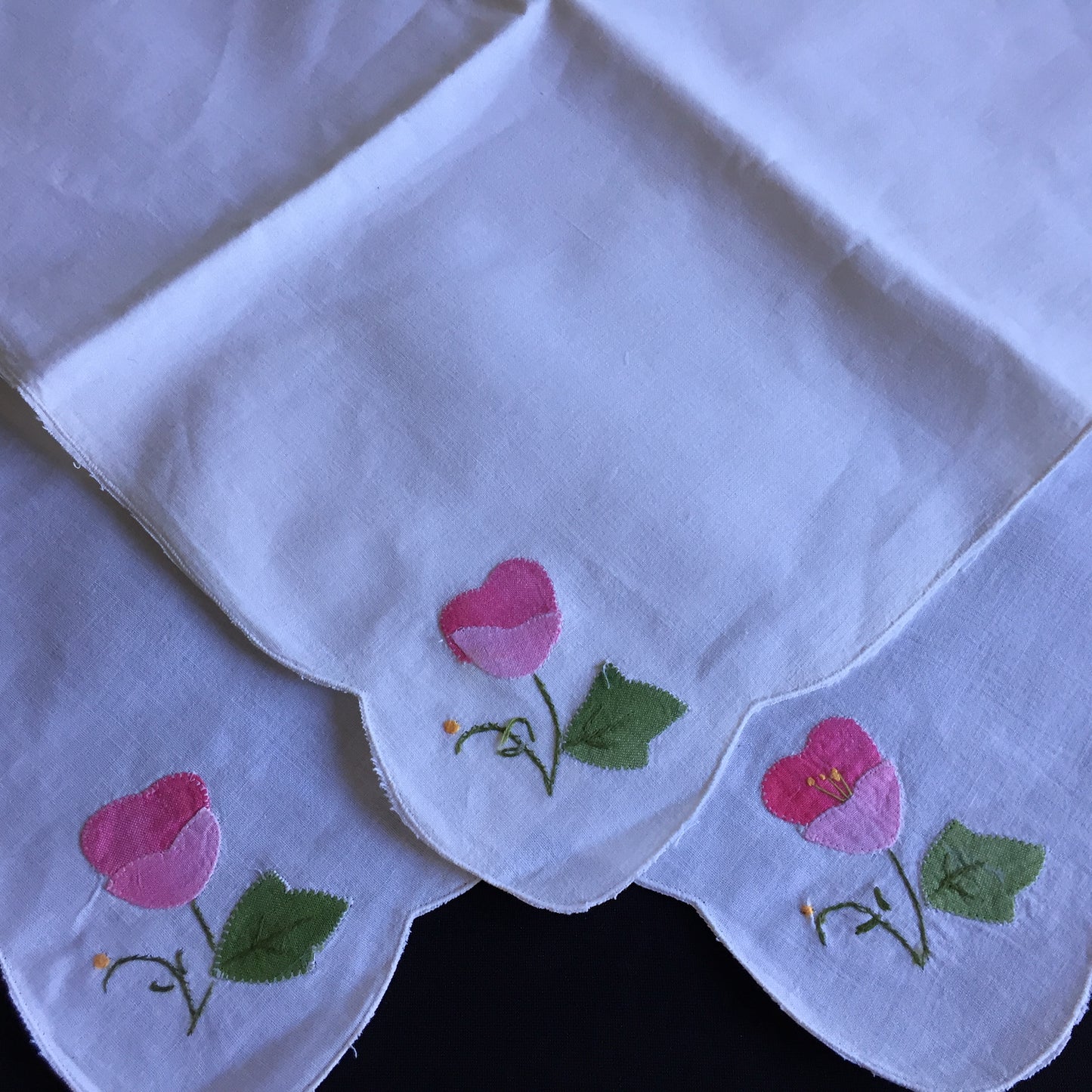 A Set of 3 Applique Embroidered Cloth Napkins in Pink, Green and White
