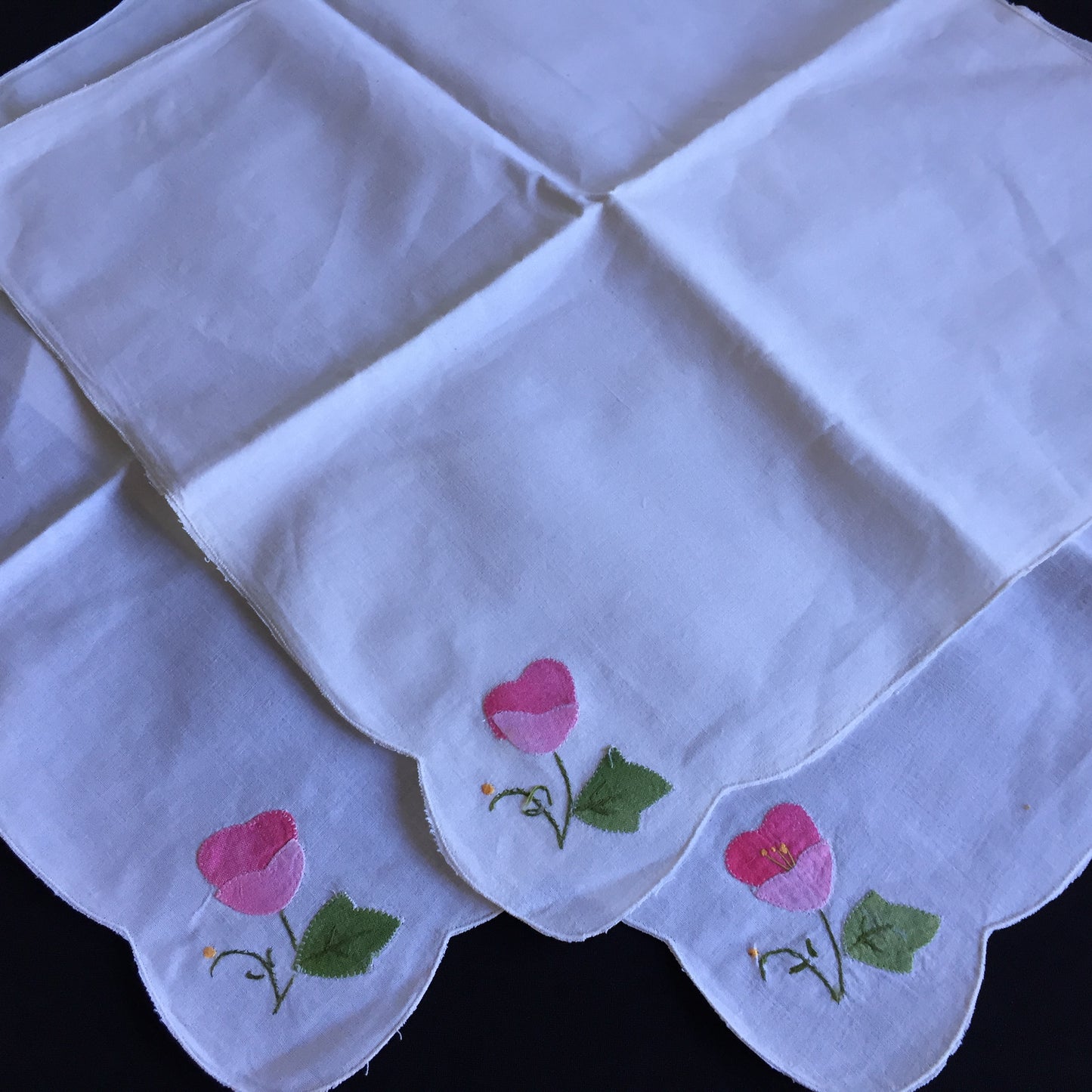 A Set of 3 Applique Embroidered Cloth Napkins in Pink, Green and White