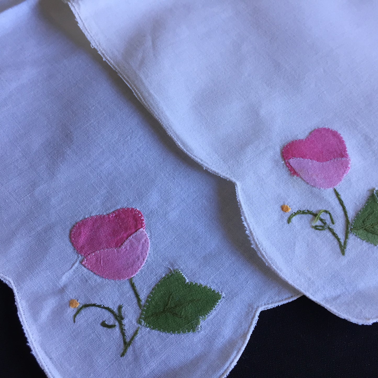 A Set of 3 Applique Embroidered Cloth Napkins in Pink, Green and White